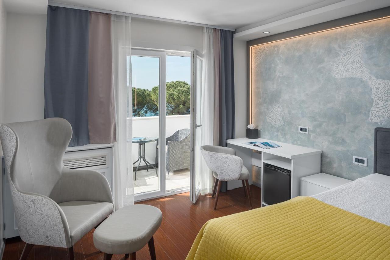 Hotel Tomi Portoroz Exterior photo