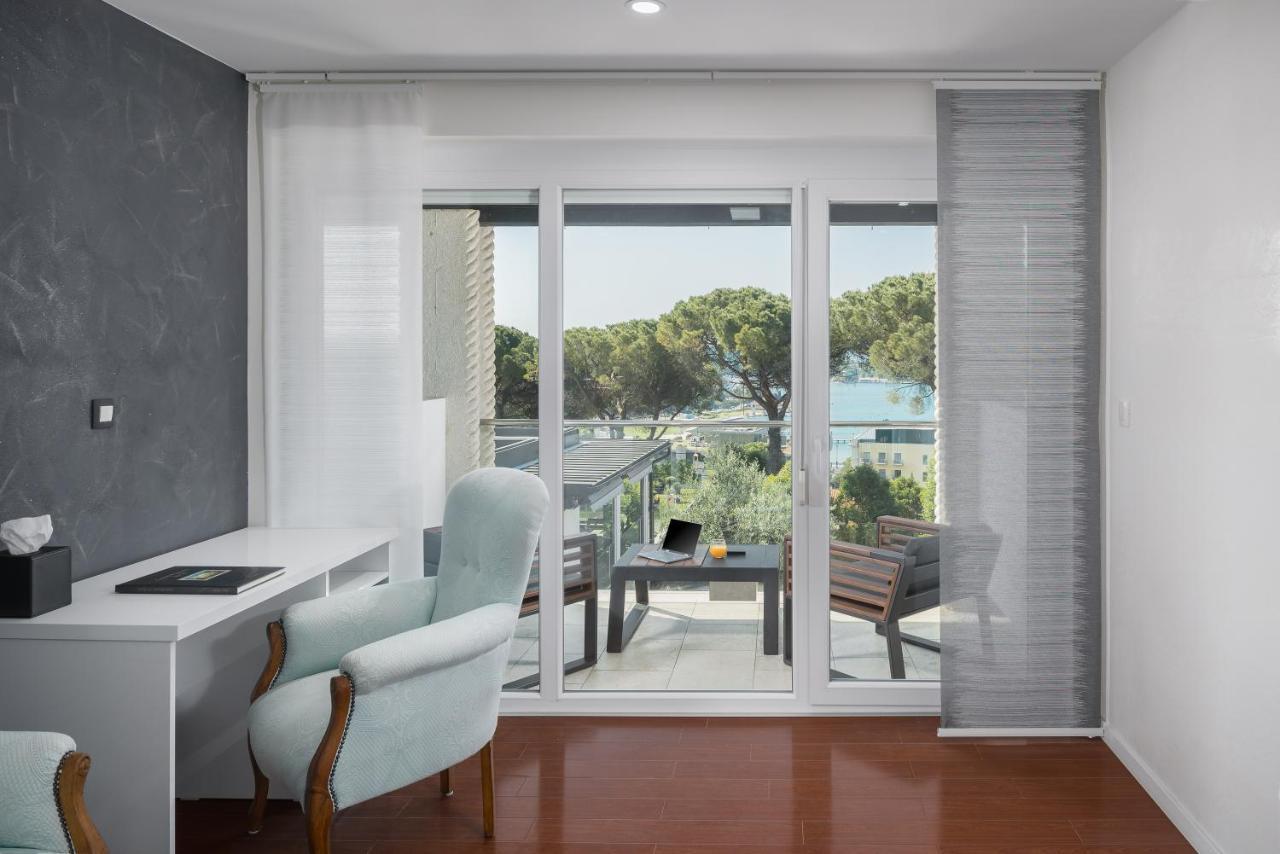 Hotel Tomi Portoroz Exterior photo